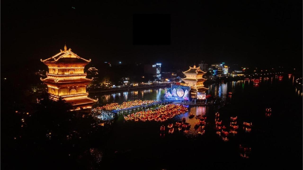 Trang An Natural Mountainside Homestay Ninh Binh Bagian luar foto