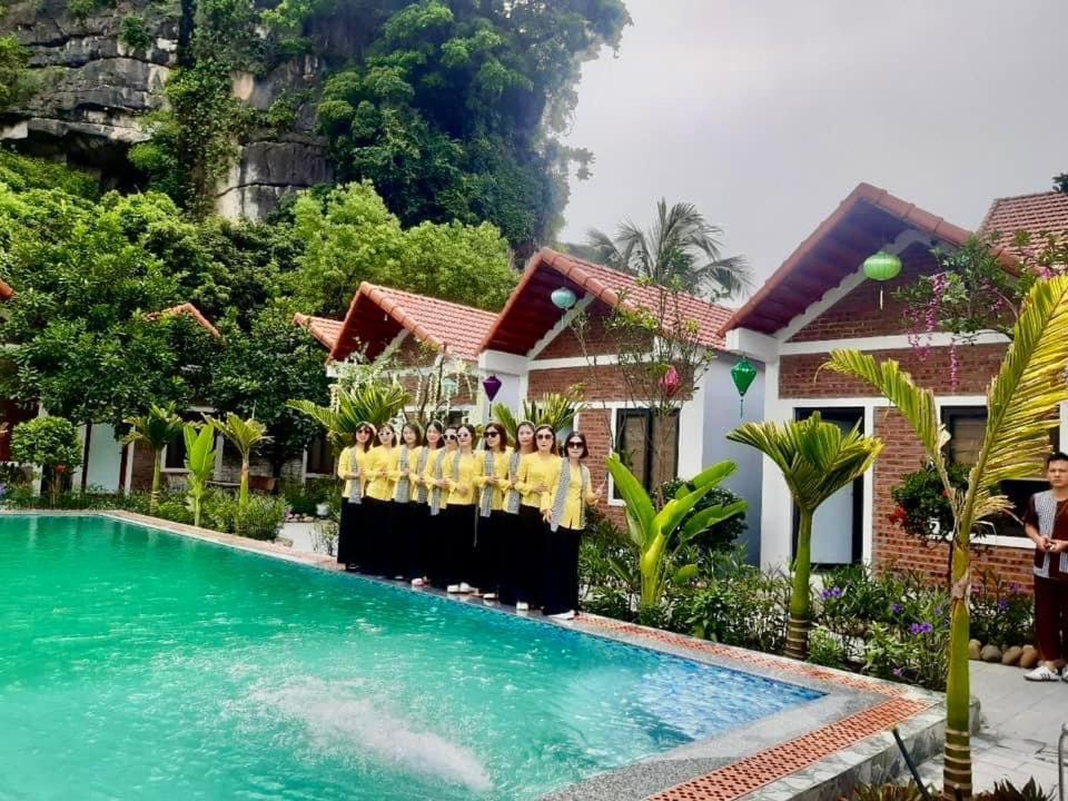 Trang An Natural Mountainside Homestay Ninh Binh Bagian luar foto